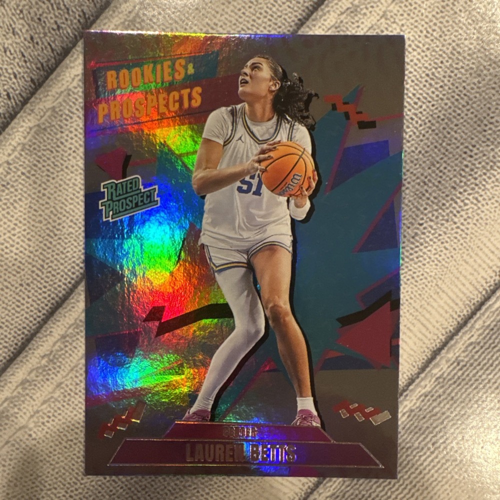 Panini 90s Pop Culture Lauren Betts Prospects Holofoil #128 Basketball Card